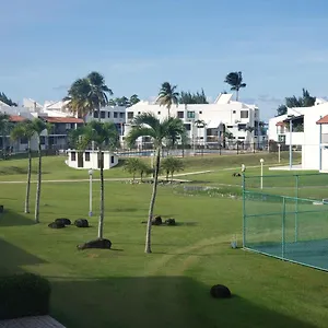  Apartment Relax Beachfront Complex At